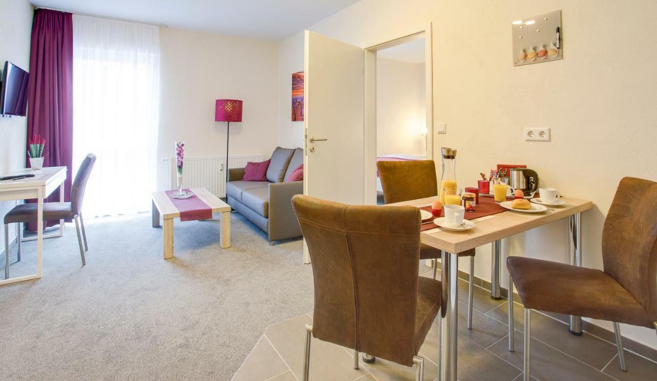 Weyher Aparthotel Экстерьер фото